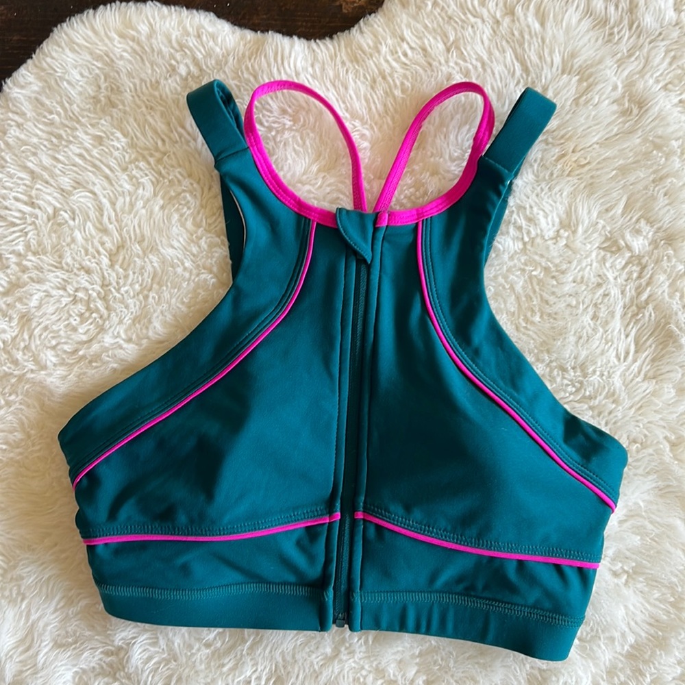 Mondetta front zip up sports bra